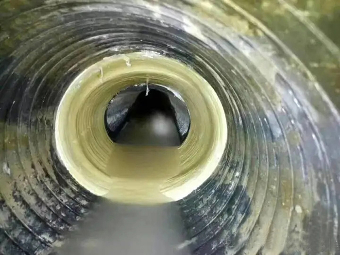 称多内衬修复法通常适用于哪些类型的断面管道